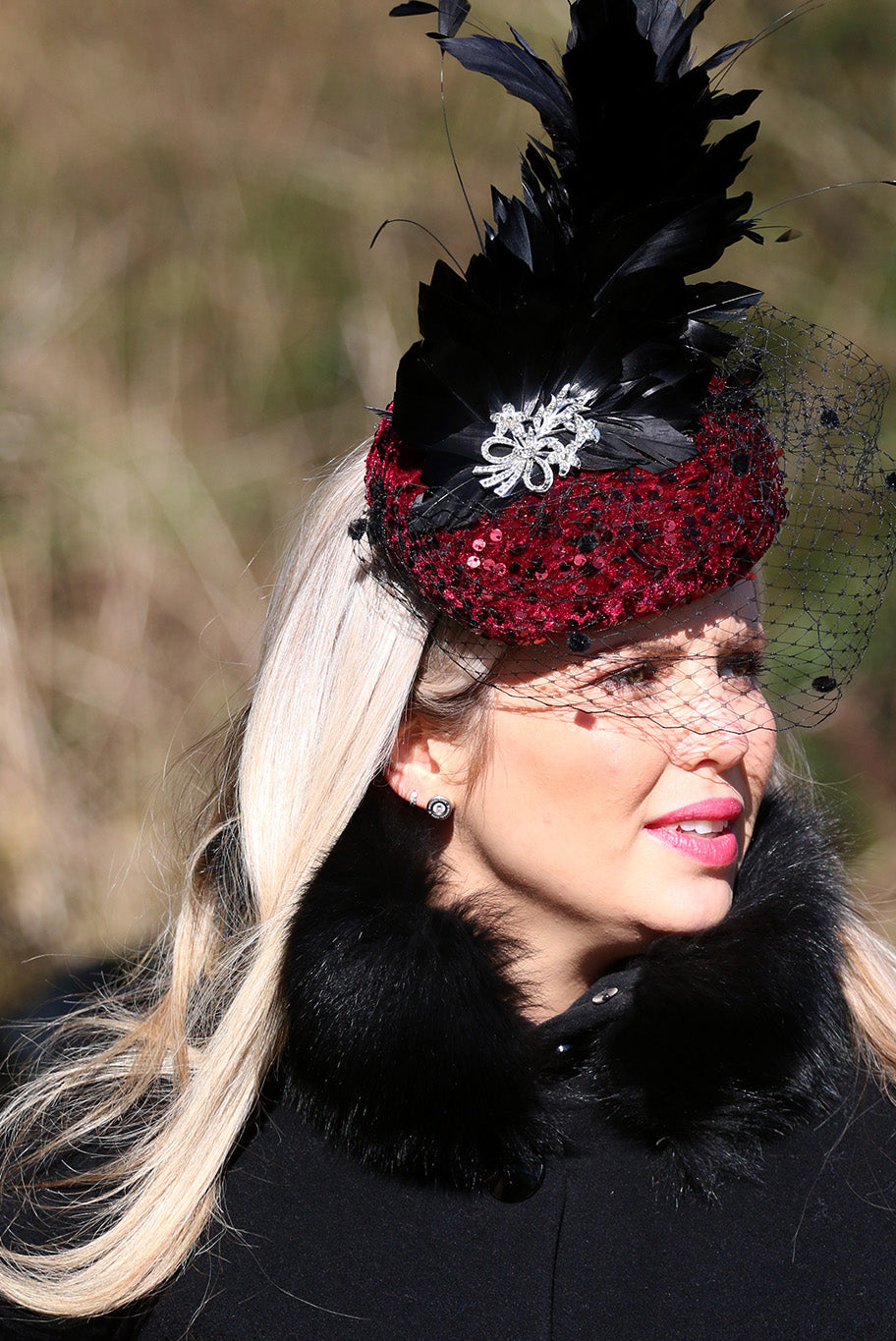 Sequin Fascinator with Game Feather display