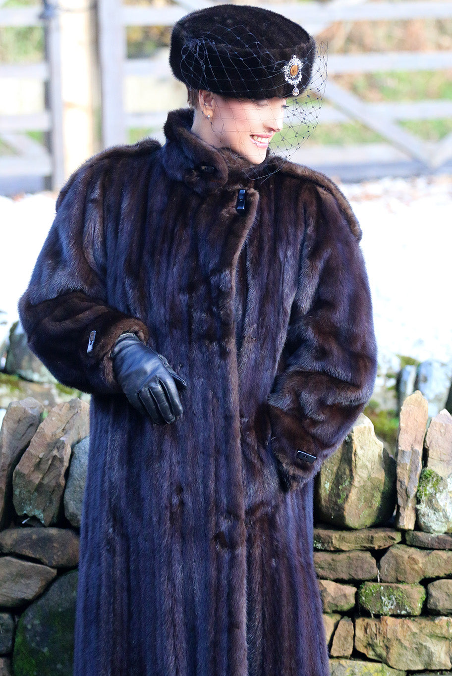 SAGA MINK コート Vintage Saga Mink Coat – Le Jabot & Stock Co.