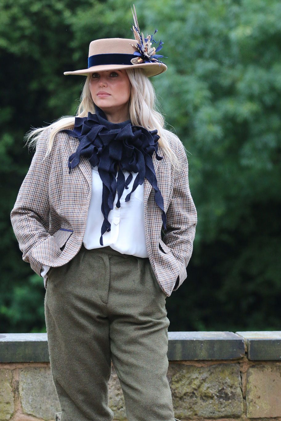 Cashmere Wool mix Jabot