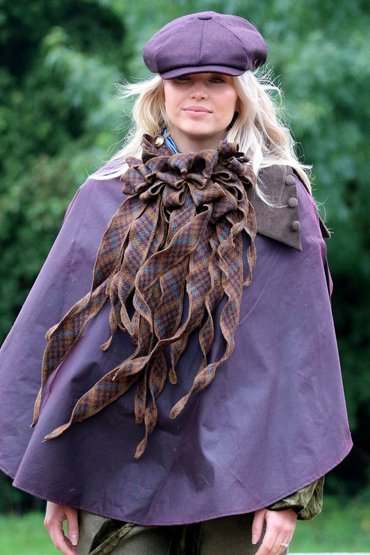 Wax round cape
