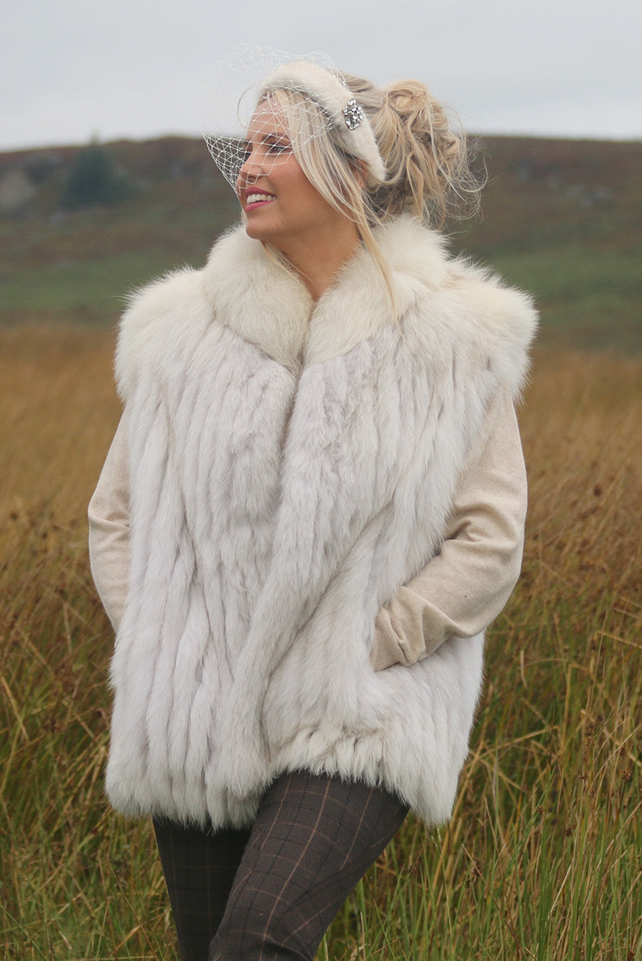 Vintage arctic fox fur gilet