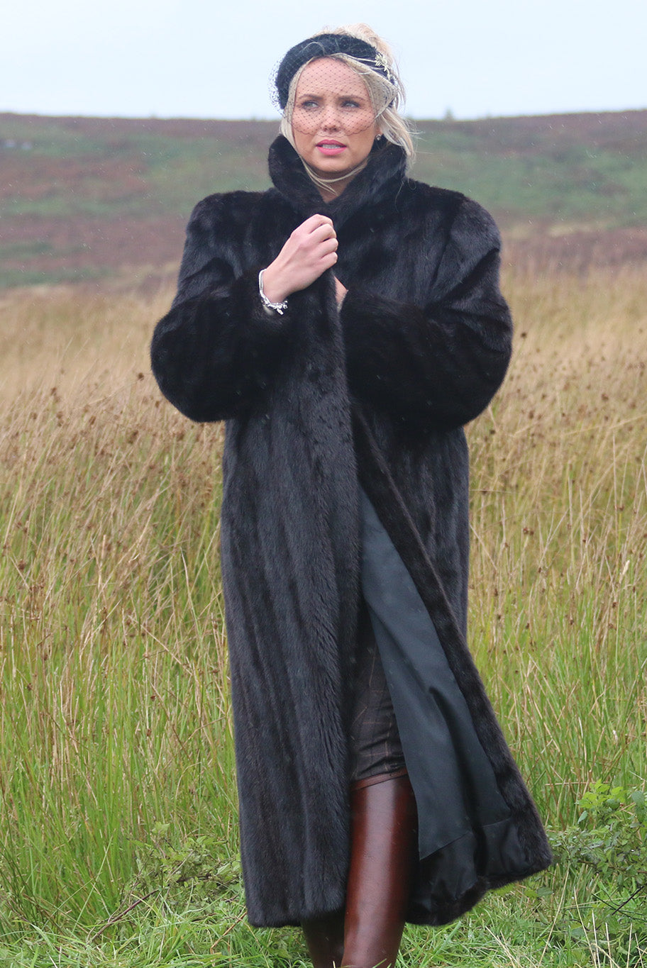 Vintage mink fur coat (v panel)