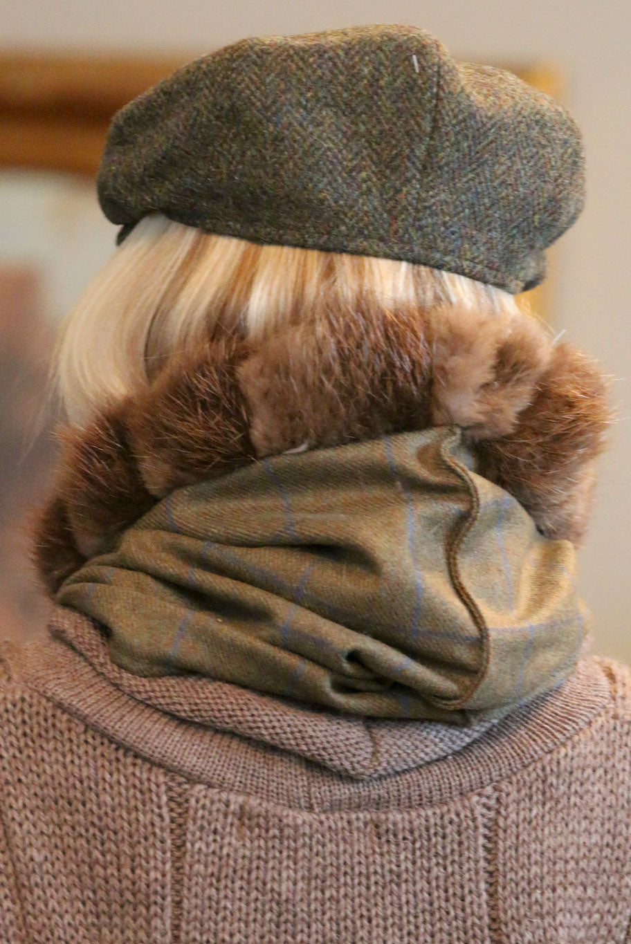 Cheltenham Snood with Mink trim
