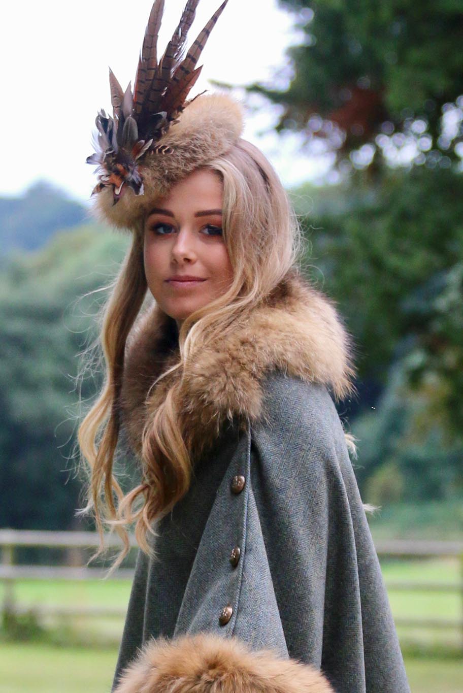 Vintage fur fascinator