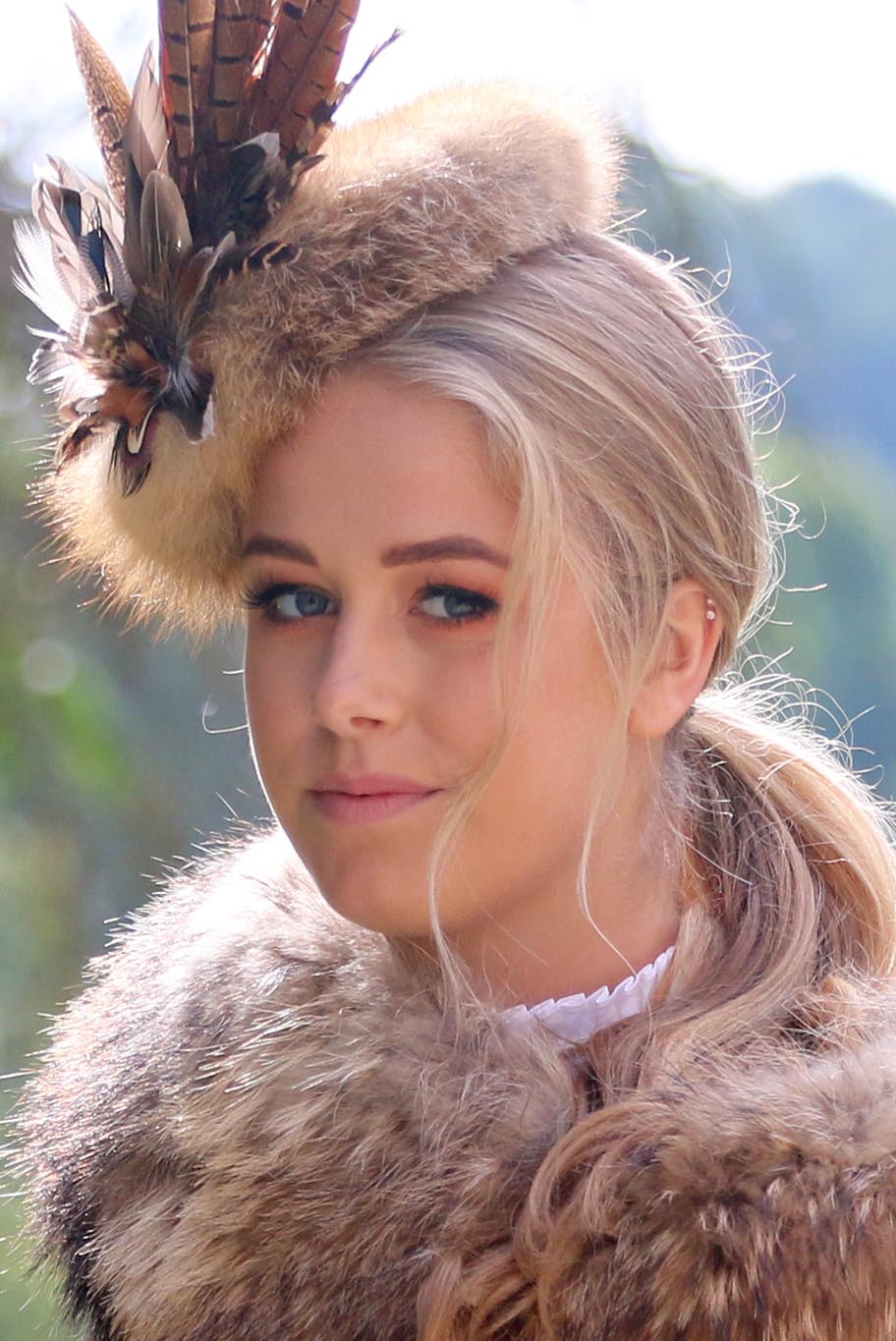 Vintage fur fascinator