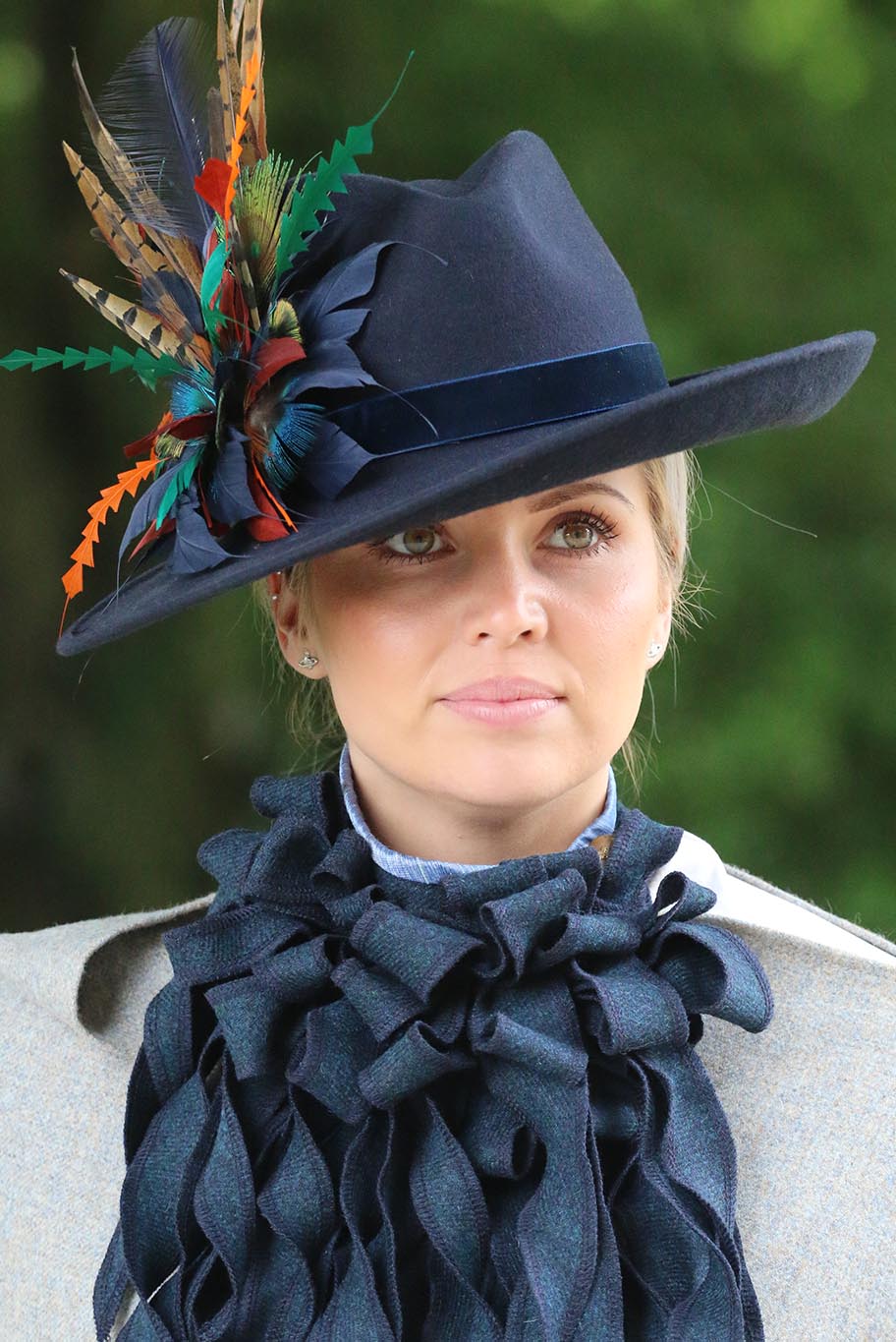 Navy Large Brimmed Side Sweep Fedora