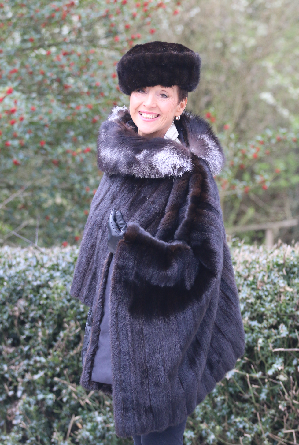 Mink cape with fox fur collar