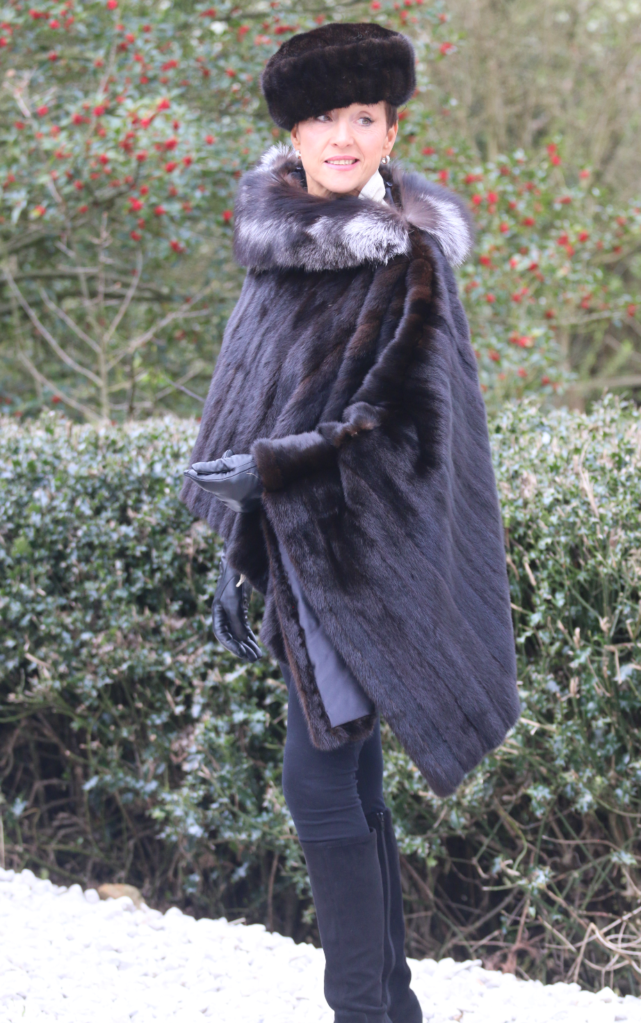 Mink cape with fox fur collar