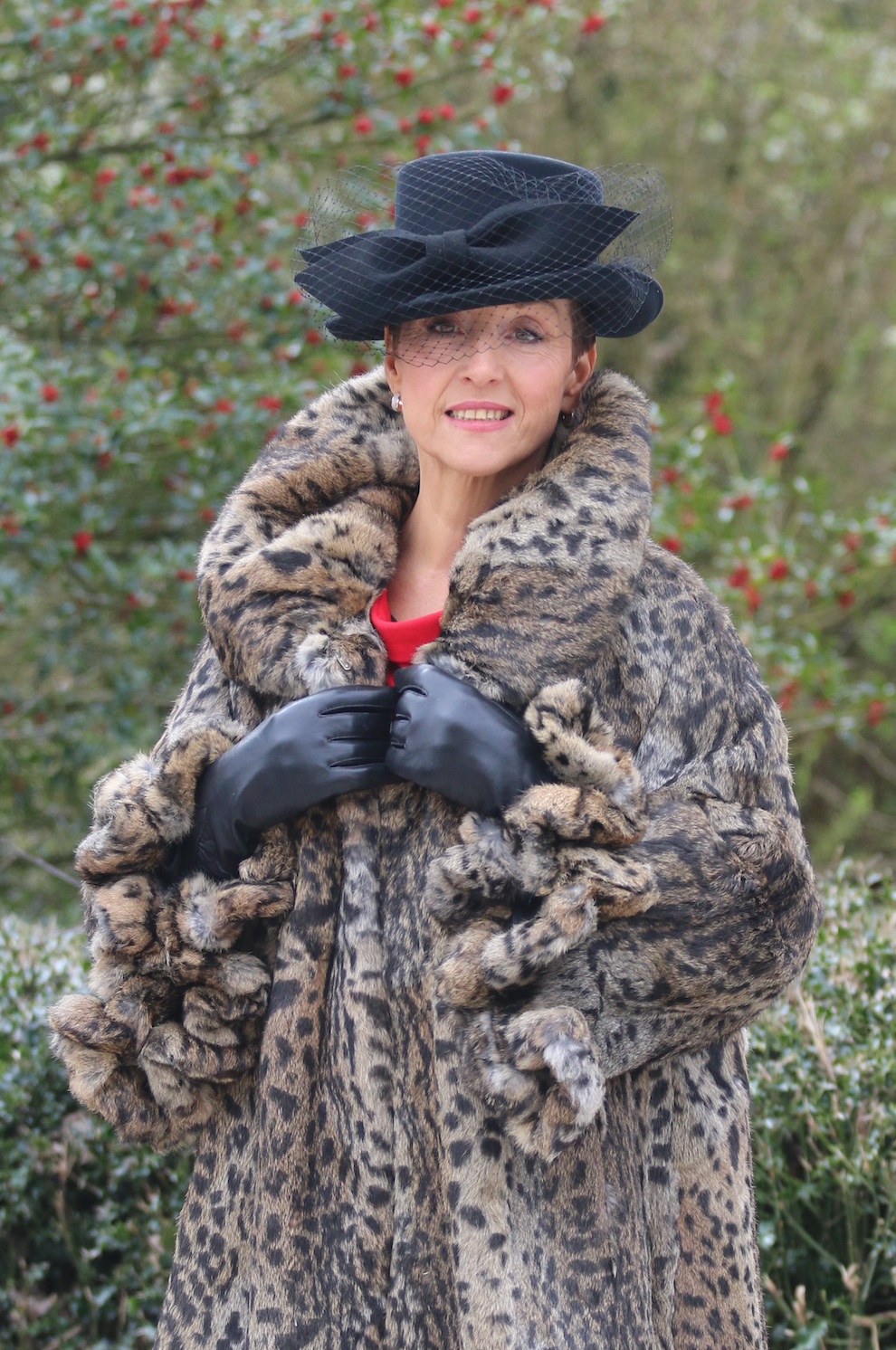 Black hat with bow