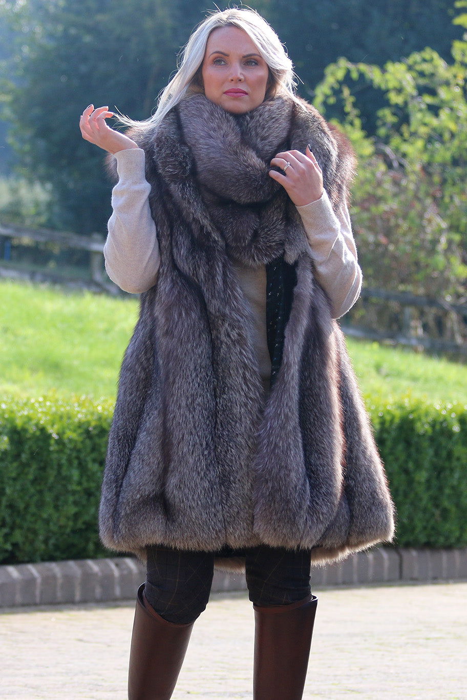 Vintage 3/4 length silver fox fur gilet