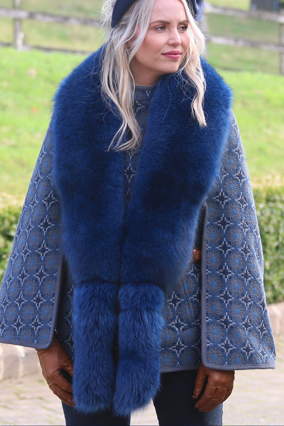 Vintage Saga navy fox fur wrap