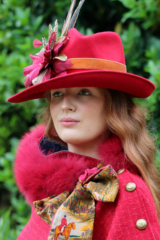 Side Sweep Fedora in deep red