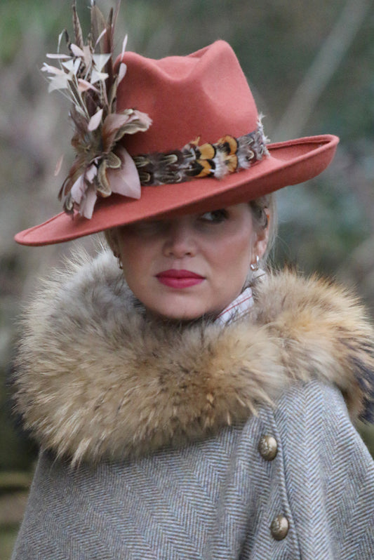 Fedora side sweep hat in Coral