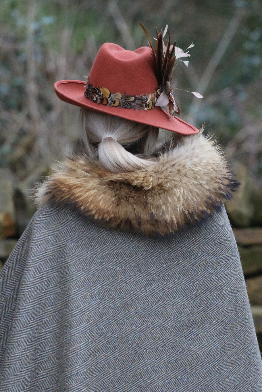 Fedora side sweep hat in Coral