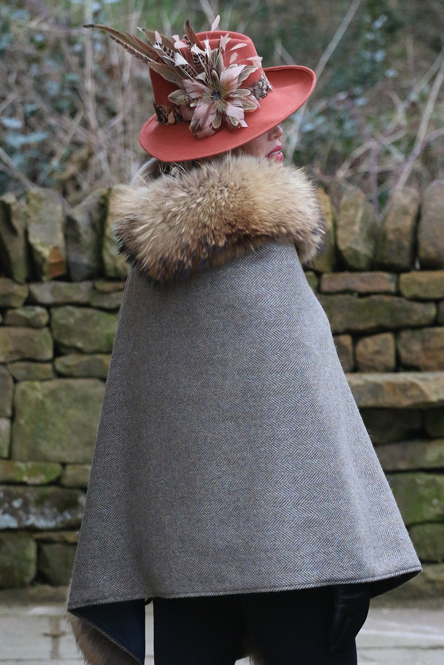 Fedora side sweep hat in Coral