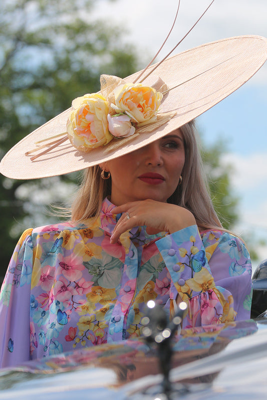 Summer Hat Bolero style with pale yellow foliage