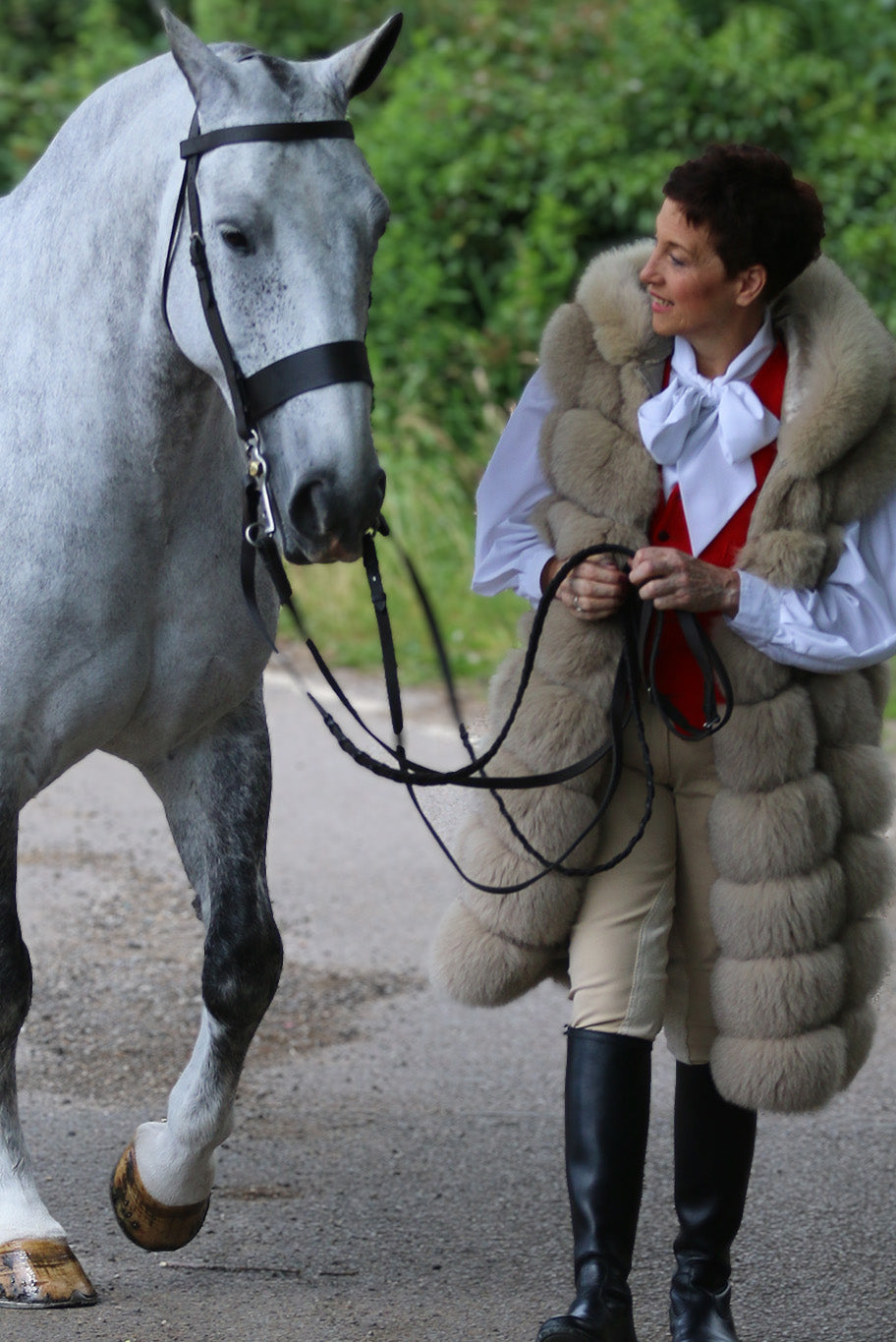 Vintage fox fur long gillet with detachable hood
