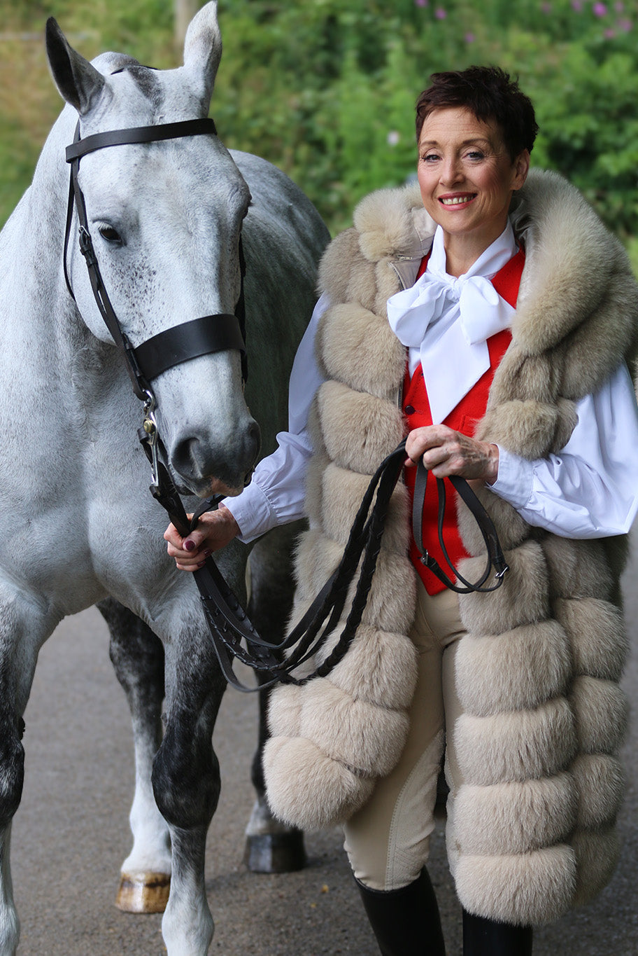 Vintage fox fur long gillet with detachable hood